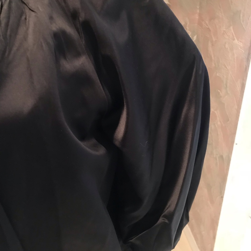 Dolce & Gabbana black silk opera coat - Picture 2 of 4